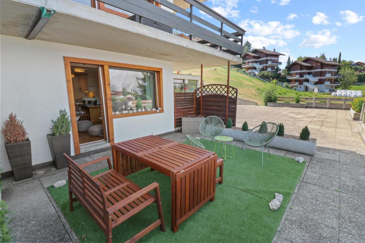 Superbe Appartement Avec Piscine Nendaz Exterior photo