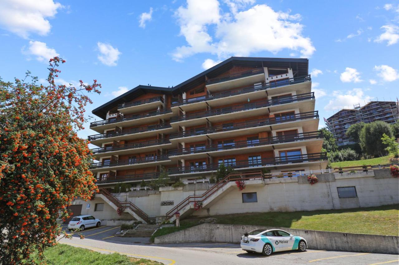 Superbe Appartement Avec Piscine Nendaz Exterior photo